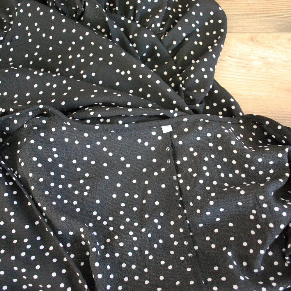 Women's Super Cute Flowey Polk a dot Black White Dress S - Picture 7 of 7